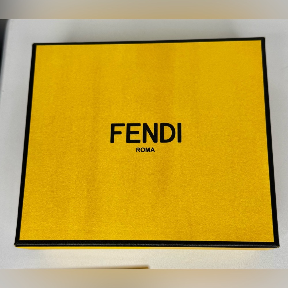 Fendi Monster Compact Zip wallet NEW Full Inclusion - Picture 16 of 17